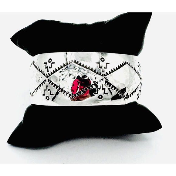 Navajo Wilbur Tracy (signed 